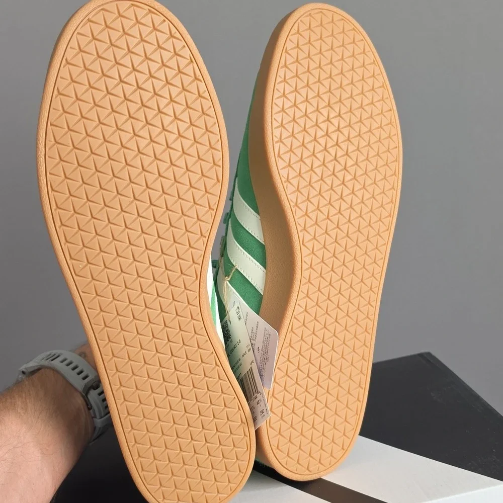 Adidas VL Court 2.0 Green Suede Gum Sole Mens Sneakers JH5077 Size 12 New